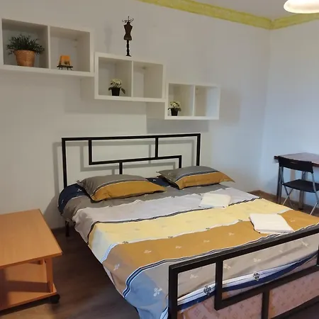 Lucretiu Patrascanu,y2 Apartment